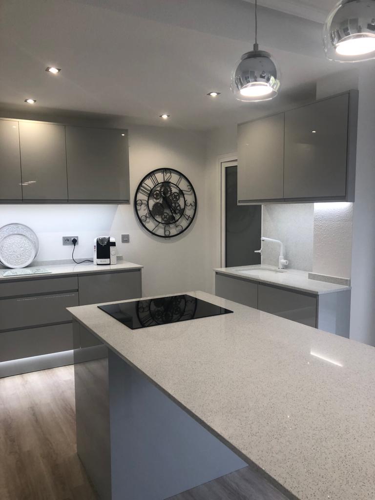 Modern kitchen renovation in Albir