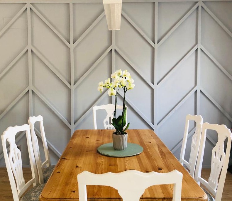 Dining room wall panel project during home renovation in Alfaz del Pi